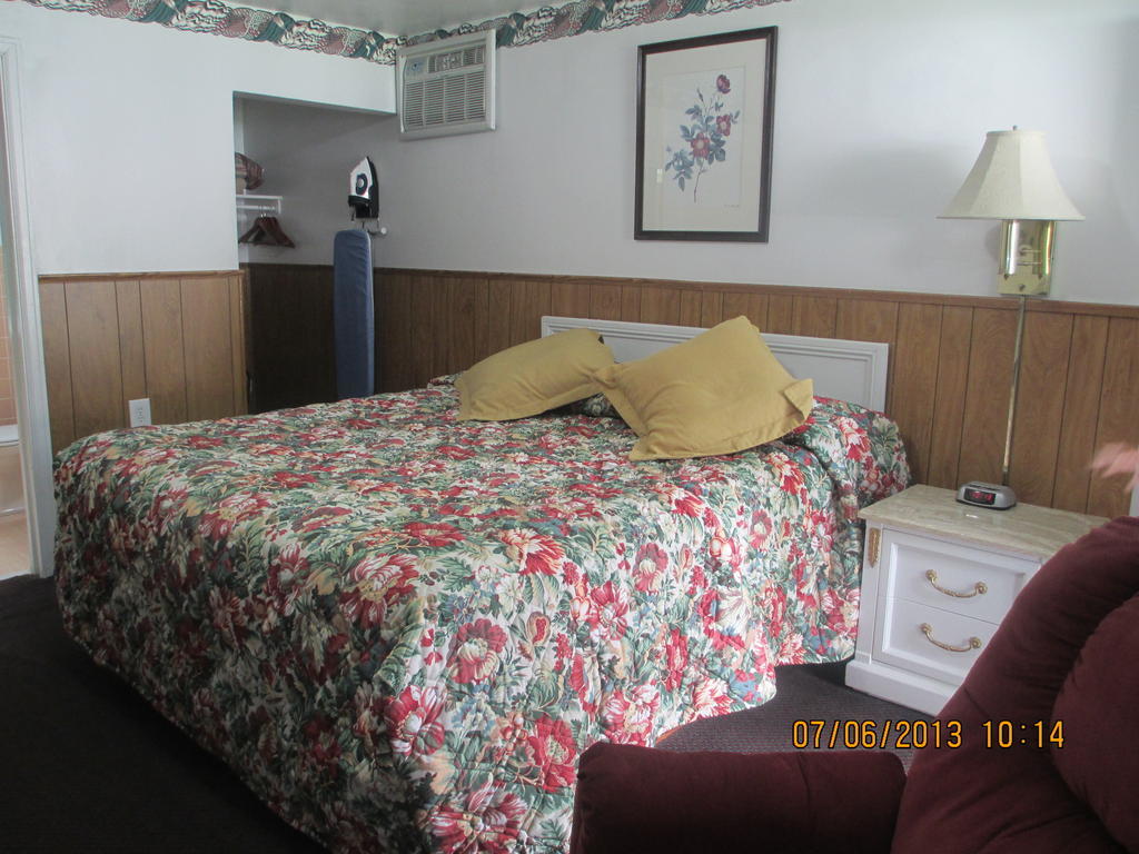 Great Lakes Motel Fremont Zimmer foto