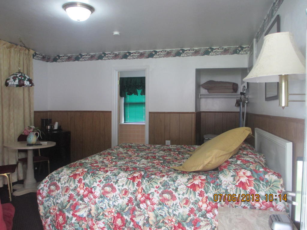 Great Lakes Motel Fremont Zimmer foto